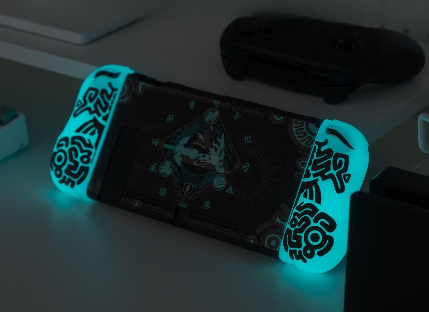 Nighttime Will Shine Switch Oled Case